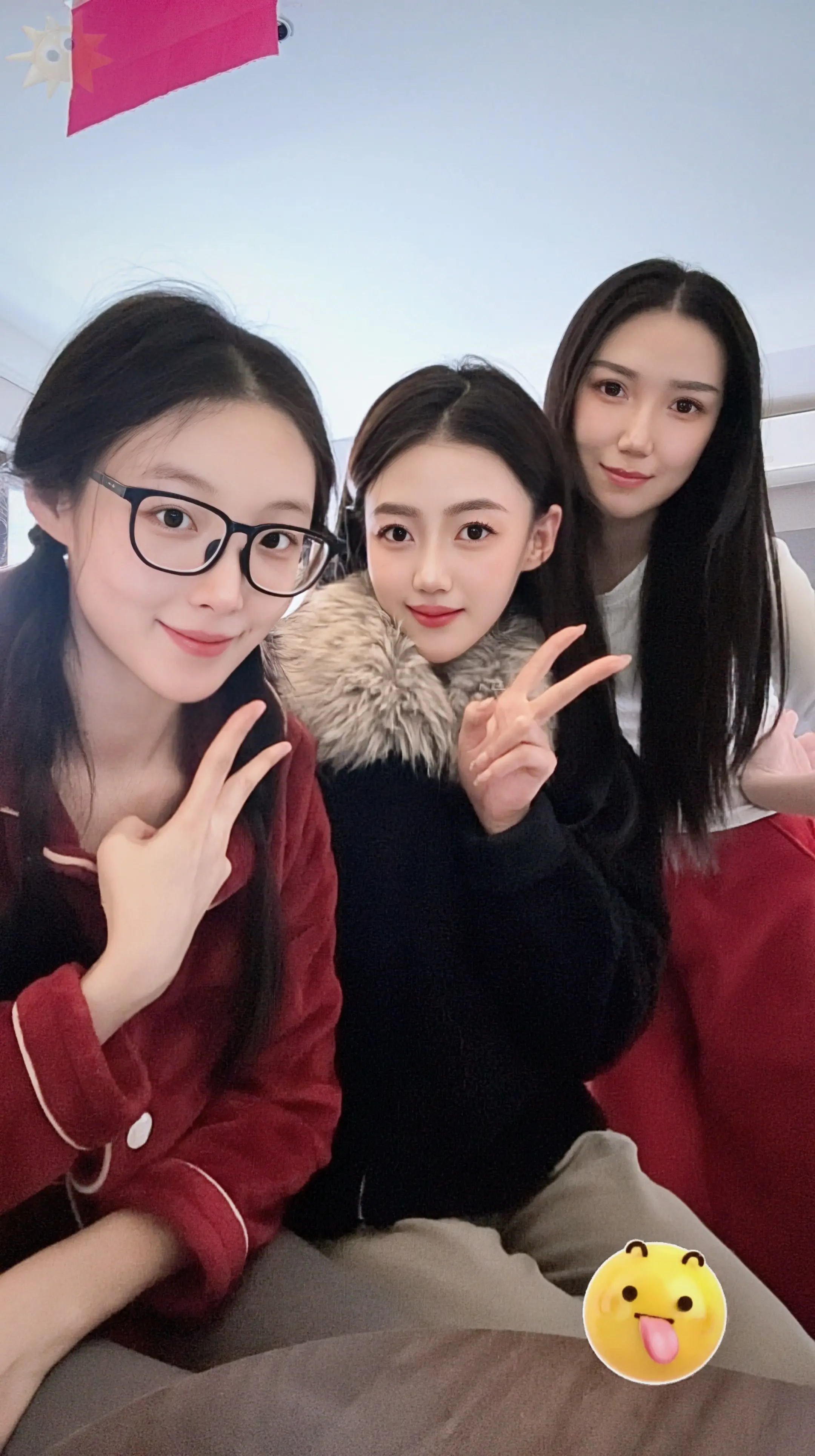 相识的时候我们都是小孩儿 现在我来看你的小孩儿