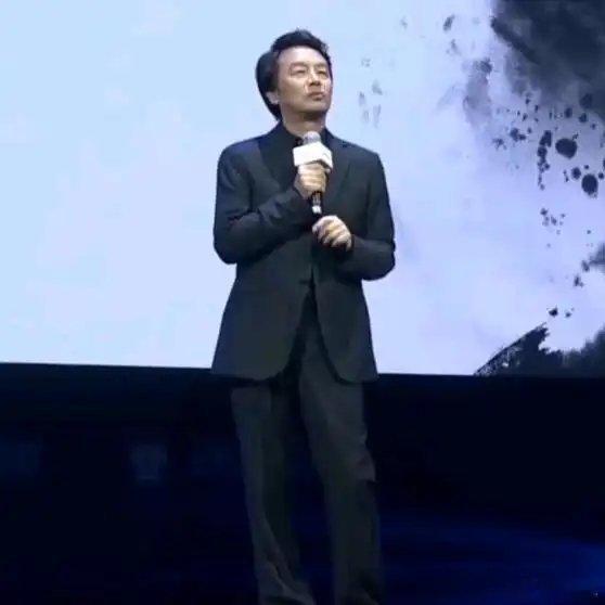 《刘震云：人生有三次改变命运的机会刘震云人生哲理一句顶一万句》播放量：8.6万点