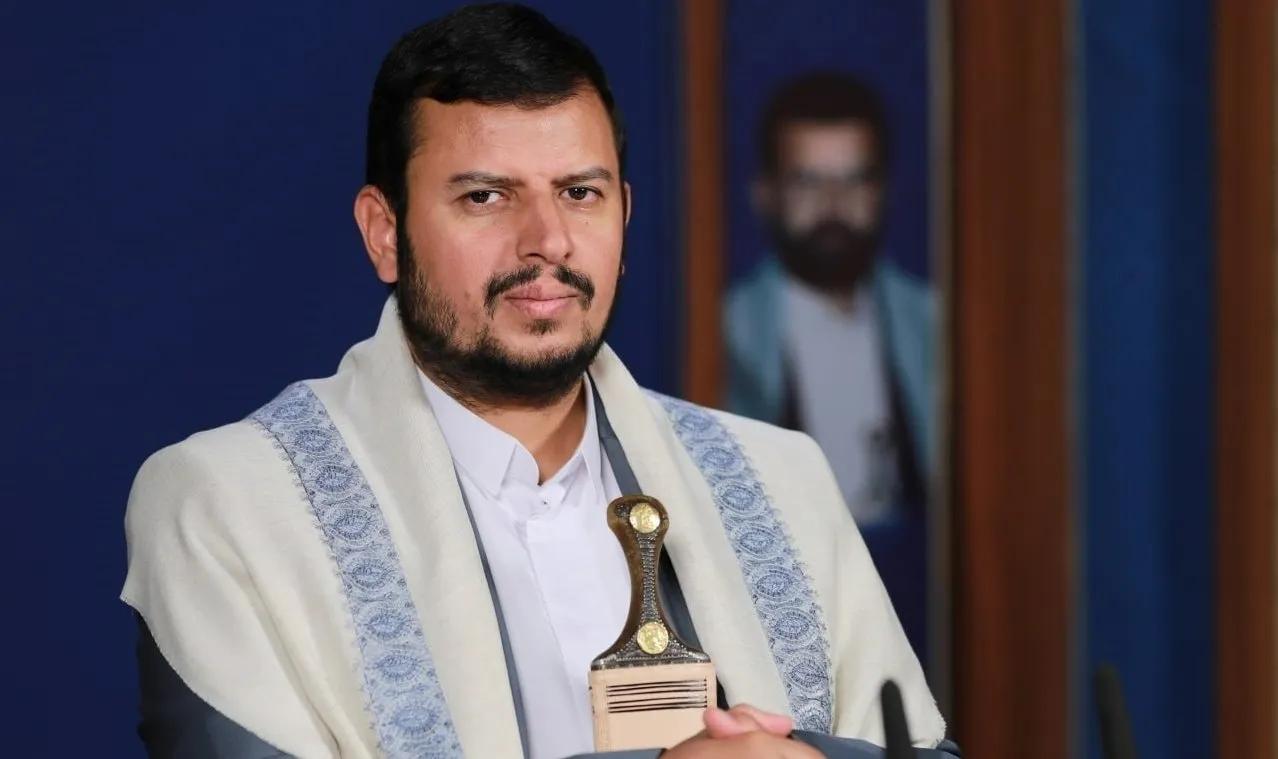 胡塞武装领导人:

我们不属于那些害怕美国的人。我们的立场只为安拉。。(信息来源