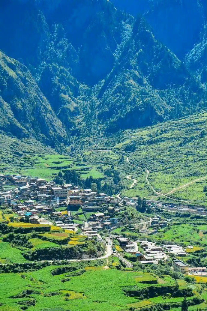 甘肃·甘南，隐藏着最美的人间烟火。 ​ ​​​