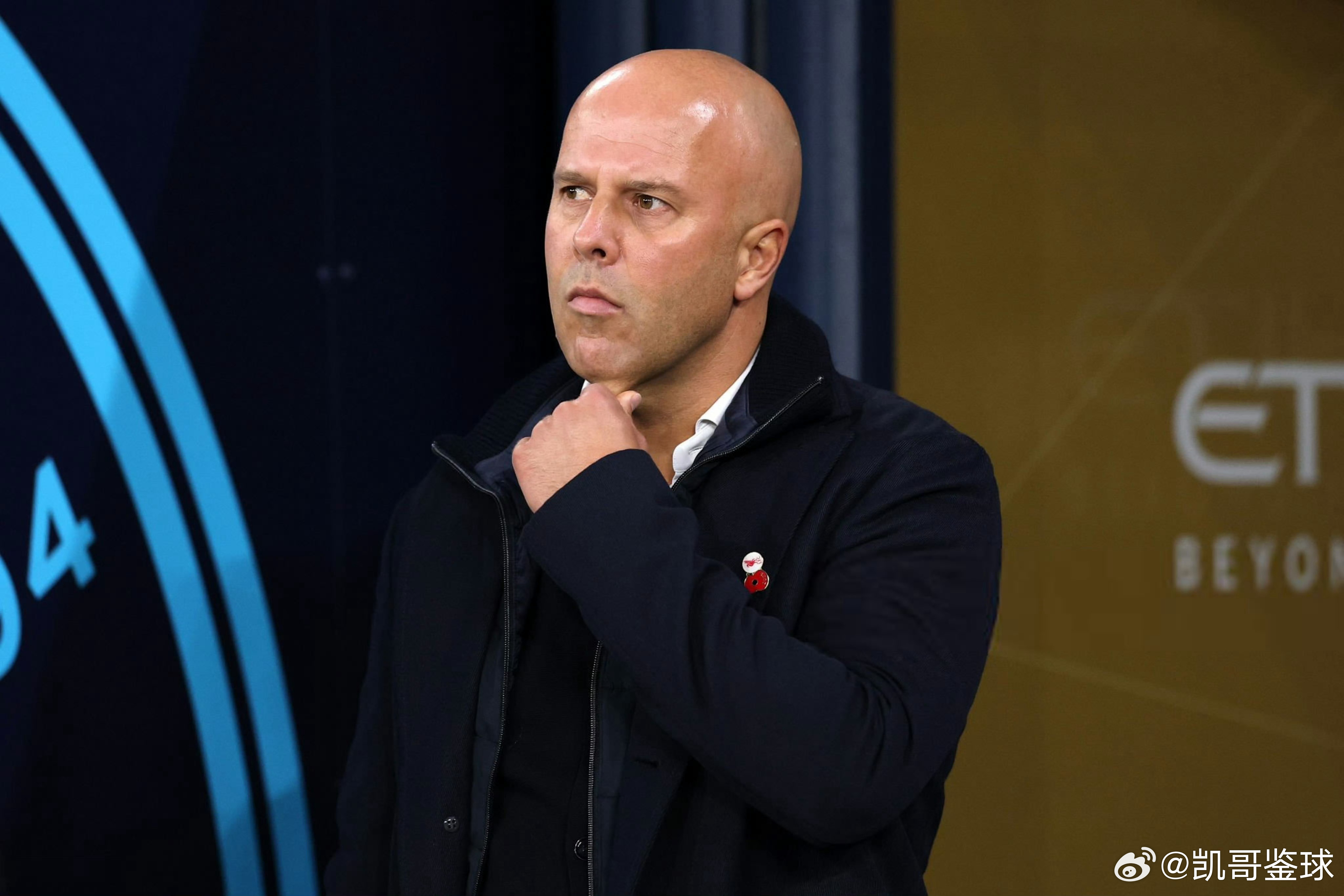 曼城3比0利物浦就要让法老一直上场，上到人人都骂，才能让他心安理得替补，这教练很