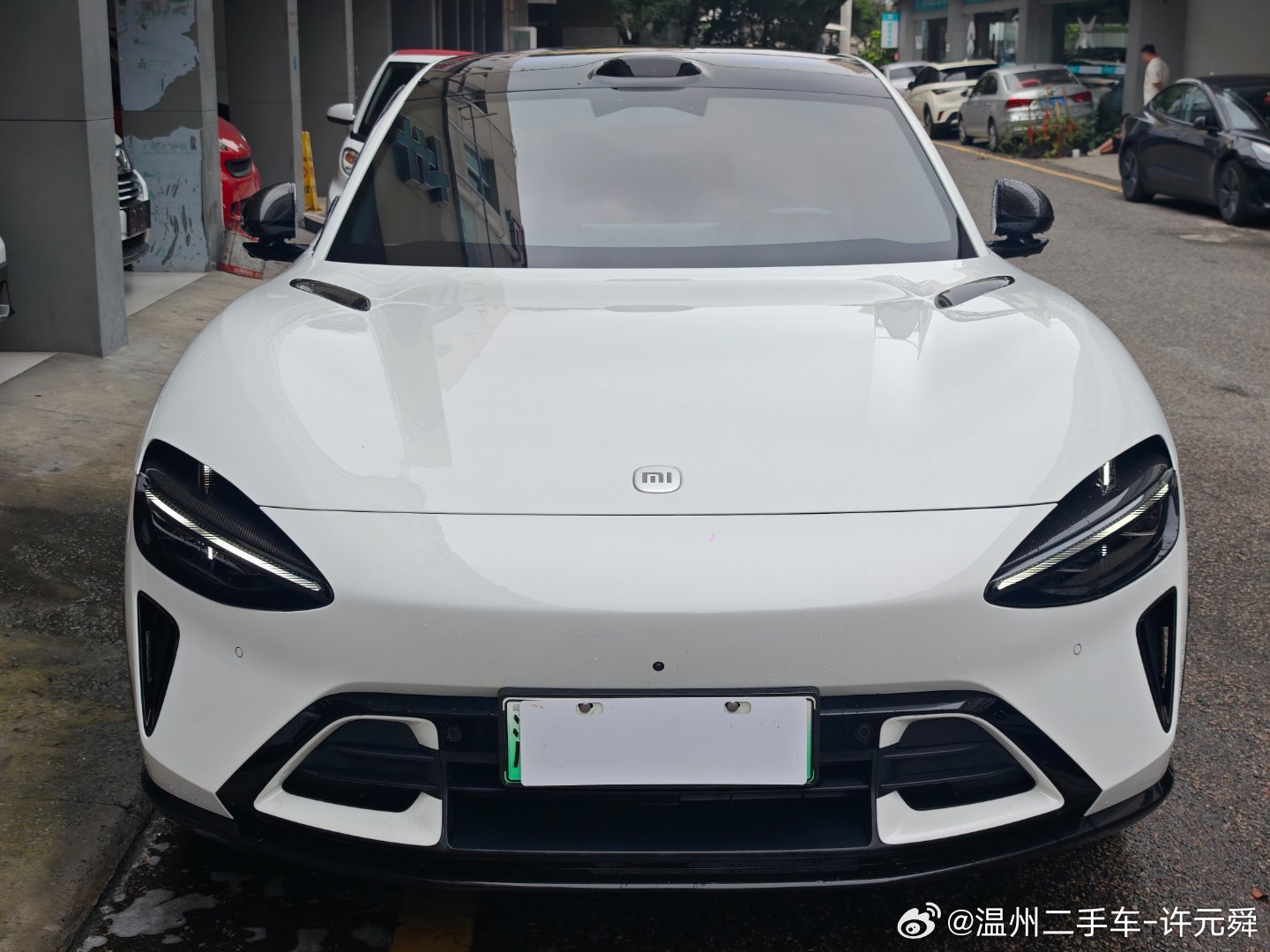 小米YU7Max大满配，，原版原漆选配完390000￥，2026年1月15登记上