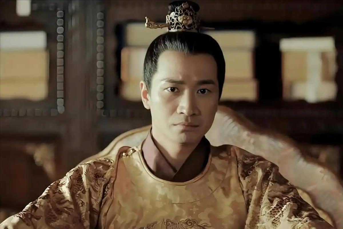 1644年，崇祯皇帝刚上吊没多久，南京城里来了一位新皇帝。他做的第一件大事，不是