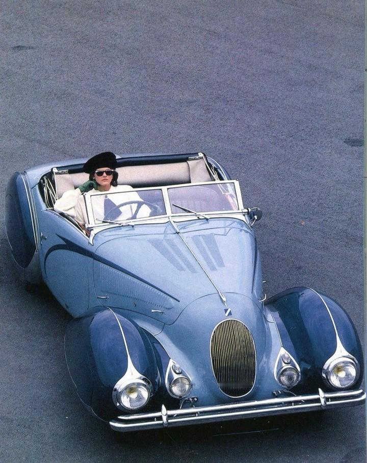 一天一张文艺照汽车视觉