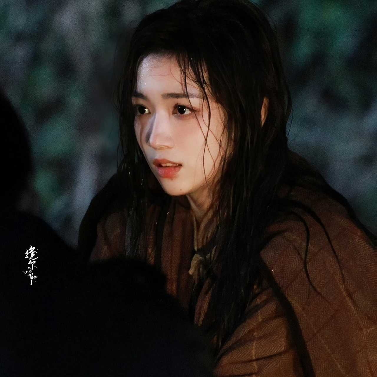 【投稿】代/露/娃X唐/诗/逸纯正姐狗味 