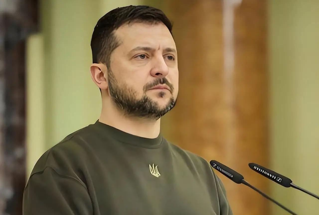 快讯！快讯！
 
俄罗斯媒体突然宣布了，称“基辅爆发反腐与反泽连斯基集会”。这类