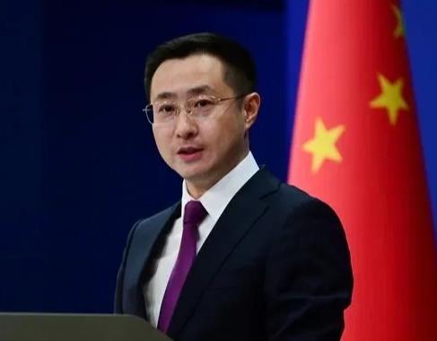 重磅信号！从"寄希望于"到"我来接管"，中方这步棋走得深不见底！9月12日，北京
