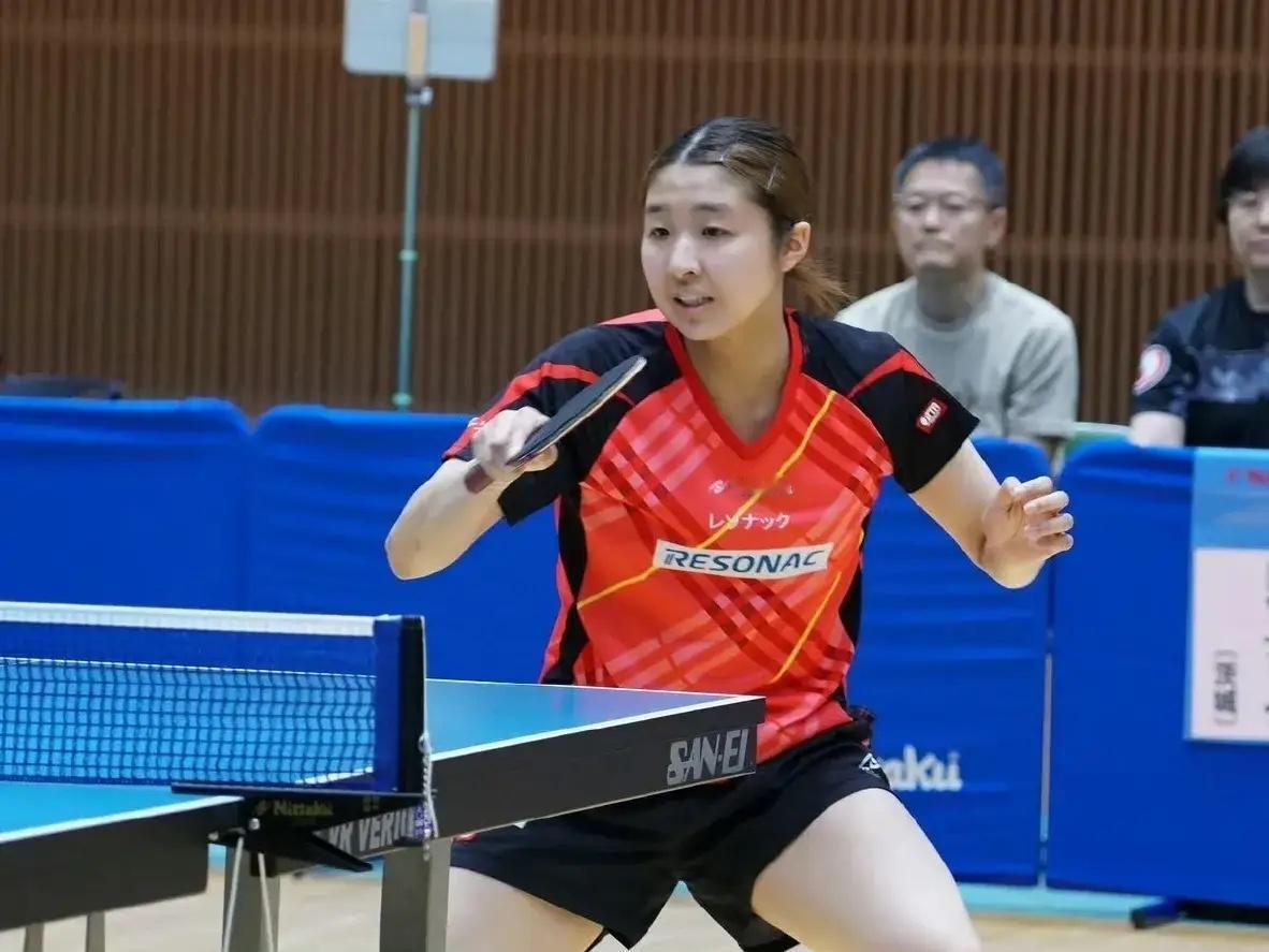 出泽杏佳3-0王晓彤第32届世界大学生夏季运动会女团决赛，中国队对阵日本队，刚刚