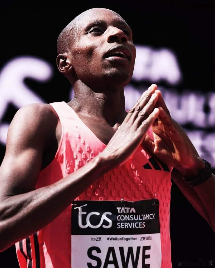 阿迪达斯助人类马拉松首次破二 历史时刻！伦敦马拉松赛场上，萨维、科杰查双双在正式