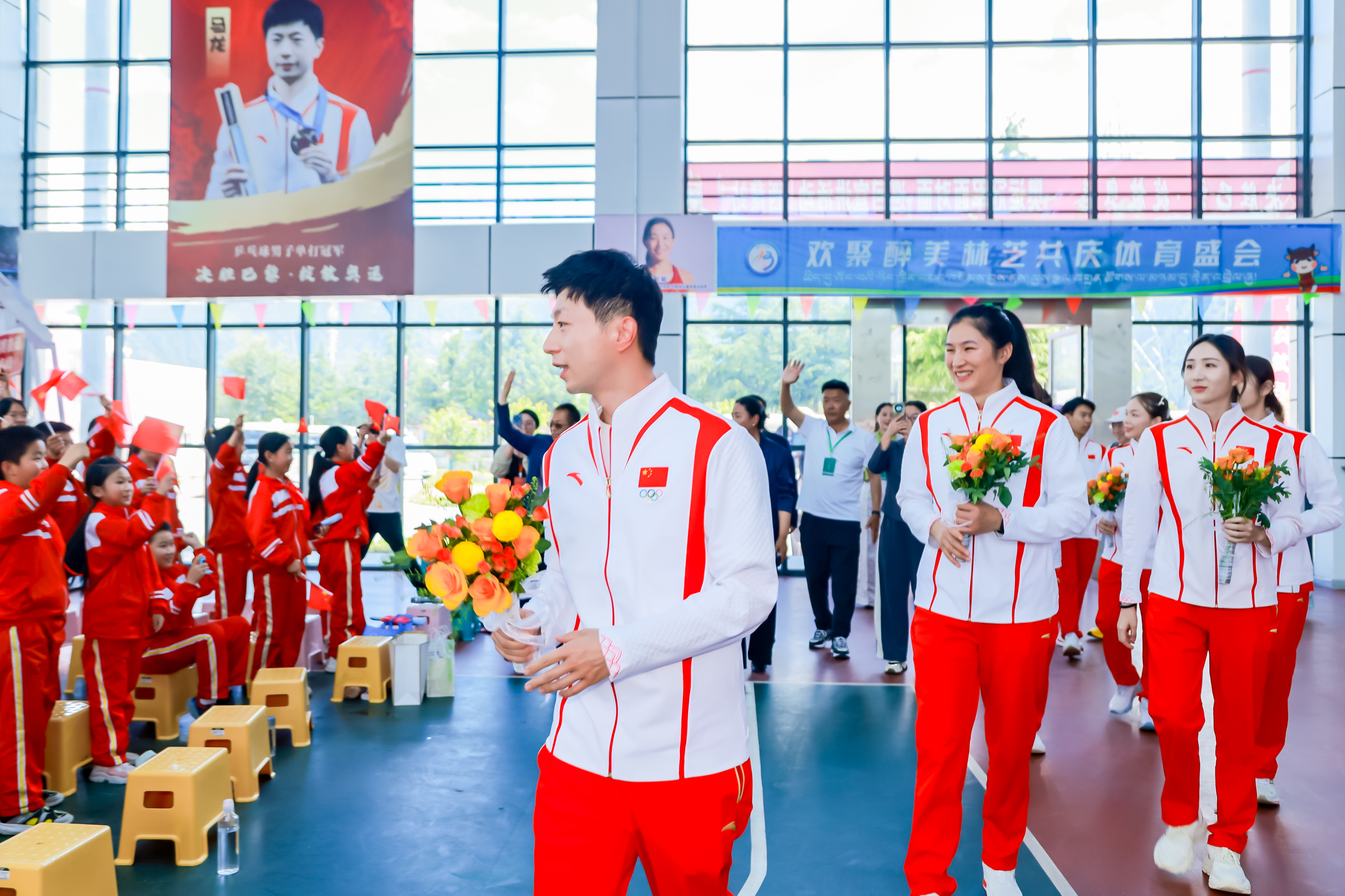 🌸与少年[你好] ​​​