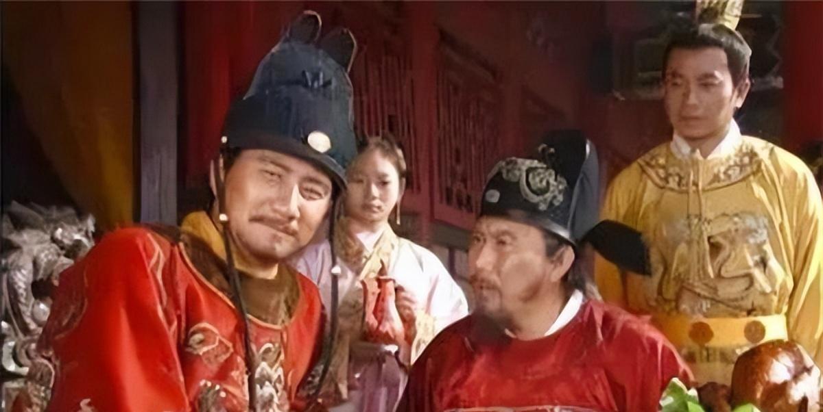朱元璋儿子与一人发生冲突，朱元璋愤怒表示：我二十三年都没动过他，你这样做是想惹祸