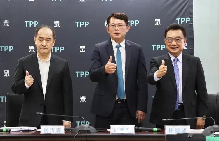 NCC最新民调出炉！黄国昌：新人事案名单别再一片绿友友

民众党立委黄国昌、立委