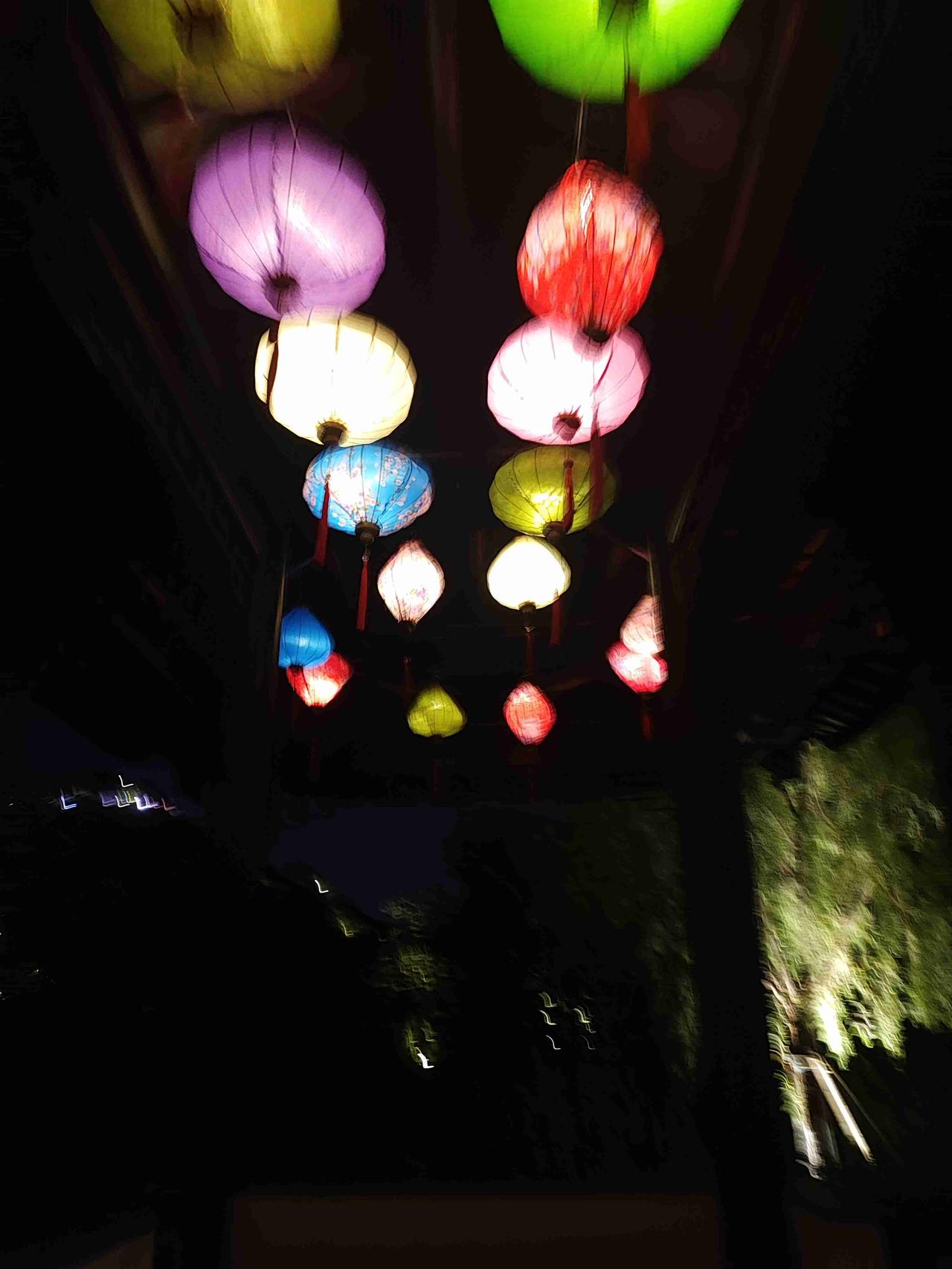我的今日状态：😎自信酷炫
我这里的天气：☀️晴天