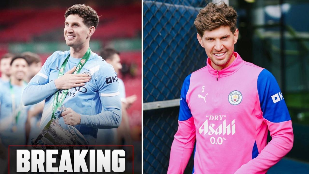 罗马诺报道，曼城后卫斯通斯预计将在本赛季结束后以自由身离开曼城。
5月他将年满3