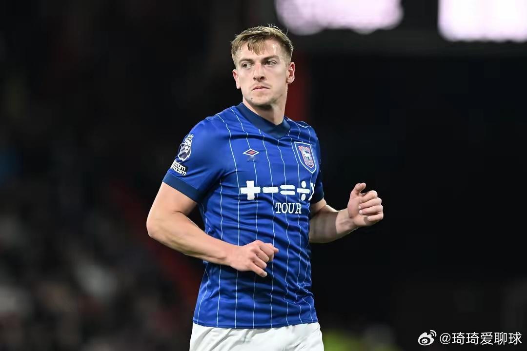 近日，前英冠传奇球员阿金芬瓦在接受talksport采访时谈到了德拉普的转会，他