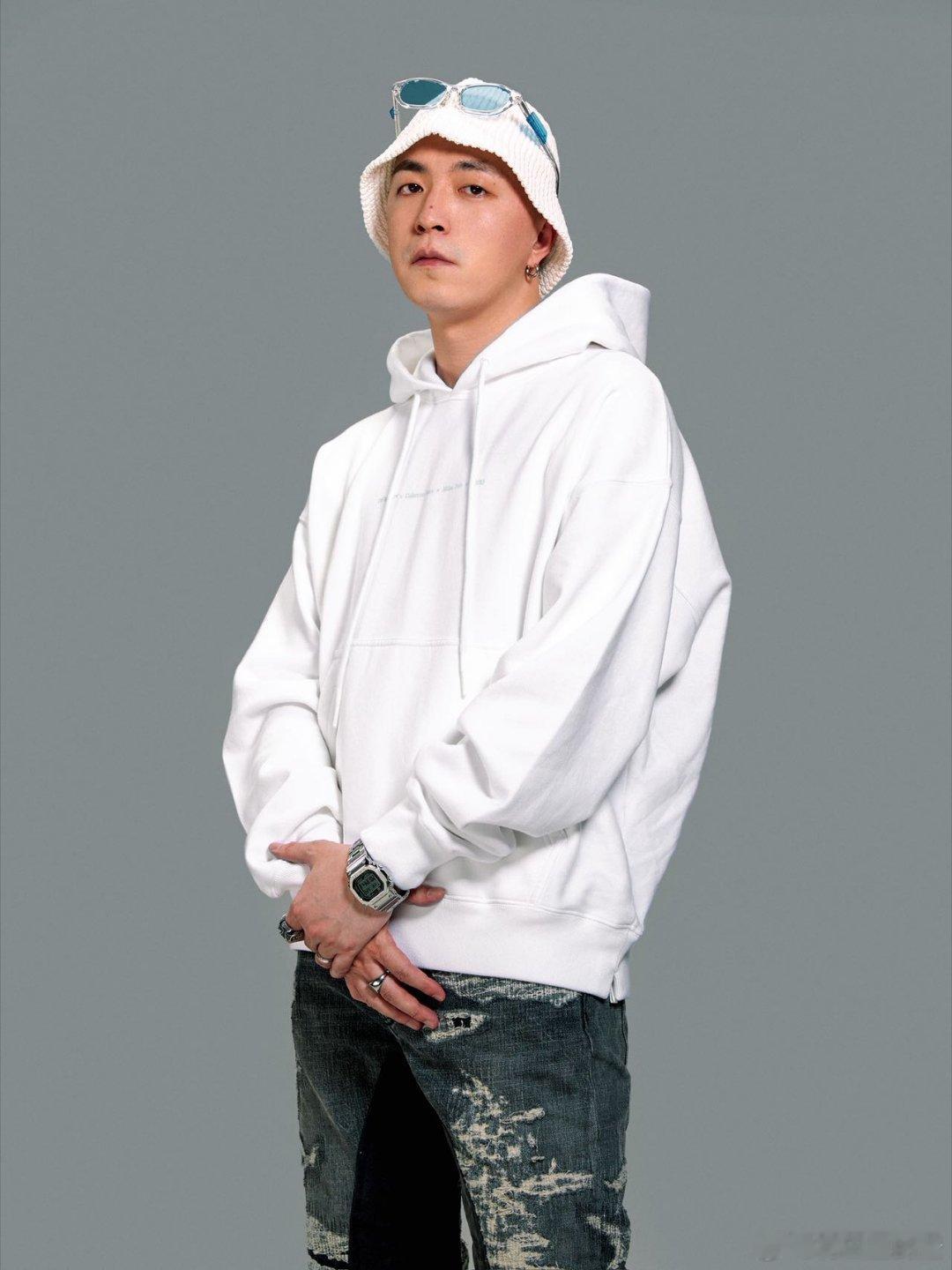 JonyJ深圳演唱会官宣📍锁定深圳湾春茧体育馆！7月18日，JonyJ本命巡演