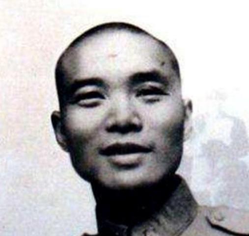 1949年，沈醉接到去卢汉公馆开会的通知时，总觉得那些不对劲，可一时间又找不出破