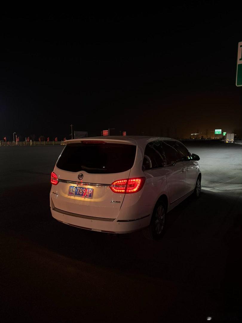 开心才是头等大事 以后的每一天都加倍开心28T GL8已售 这车有亮点 明天详细