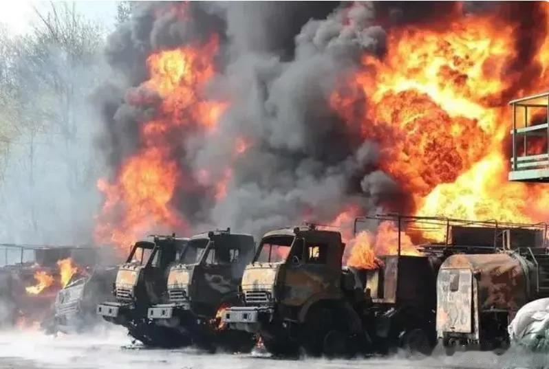 泽连斯基发表视频讲话：希望乌克兰有更多这种快乐日子！

来源:海峡快讯

乌克兰