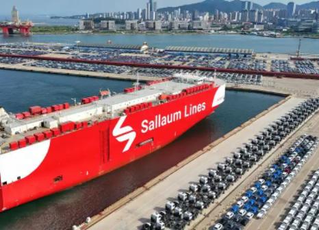 这下美国可以死心了！
 
令特朗普没想到的是，在当地时间5日，加拿大总理卡尼正式