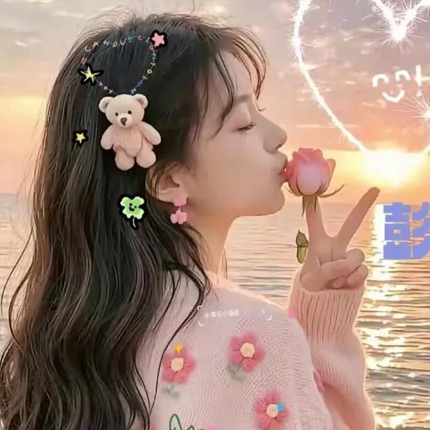 温柔少女心爆棚的海边🌅海边活力少女 海边花海少女 海边温柔女孩 海边少女 海边