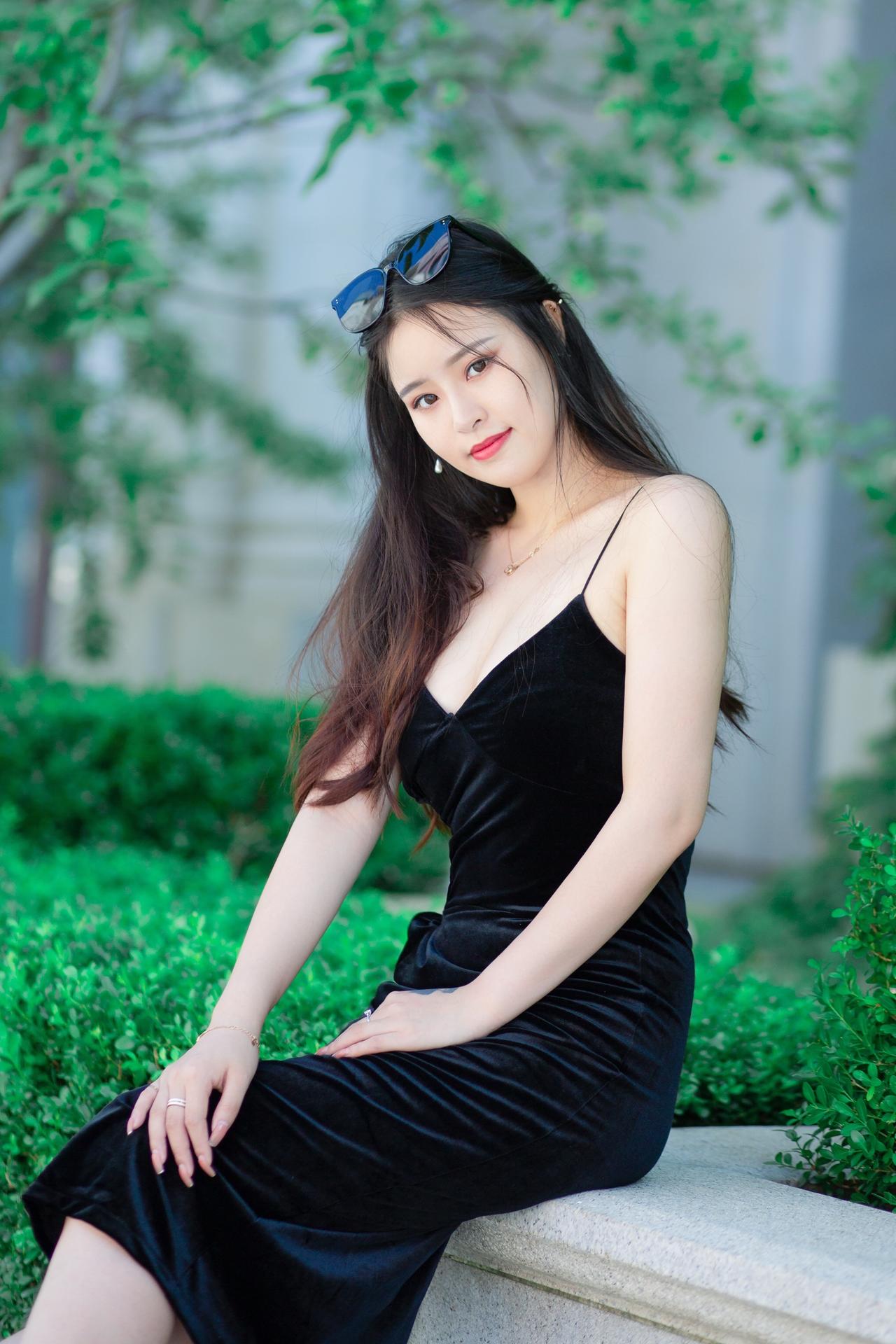 大连旅拍

📷：佳能5D3
镜头：佳能单反17-40 F4
💡：永诺600E