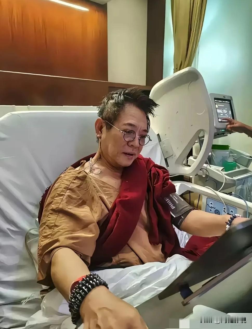 最好的信仰，不是每天念佛经，打扮的佛教徒的样子，而是真正的信而不迷，心中有敬仰，