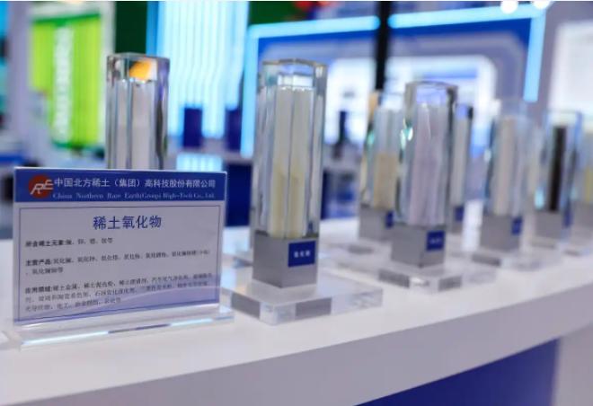 暴跌 90%！中国一记重拳打在日本七寸上，日本工业巨头集体陷入恐慌！《南华早报》