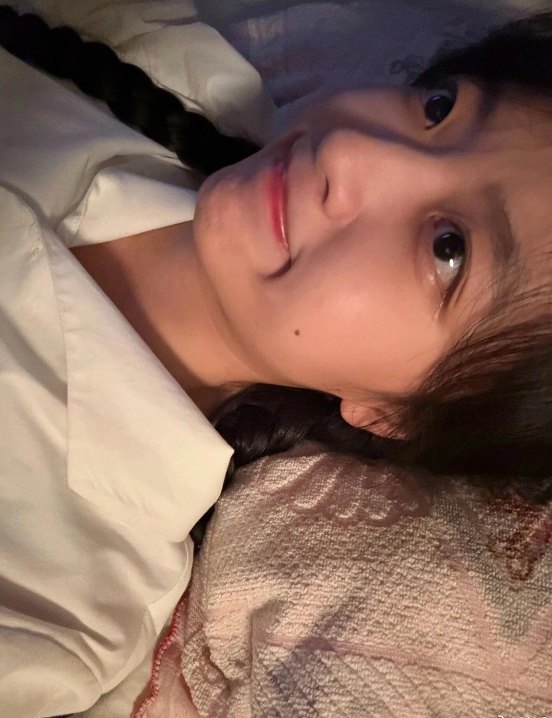 孙千在年代剧里演上哆啦A梦了爱出者爱返，福往者福来！演的费霓简直就是人间小太阳，