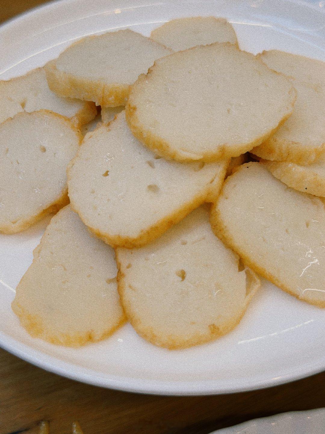 天天饭店平替吃饭的商场里遇到了二哈的活动～朋友说在杭州第一次见小红老师就是25年