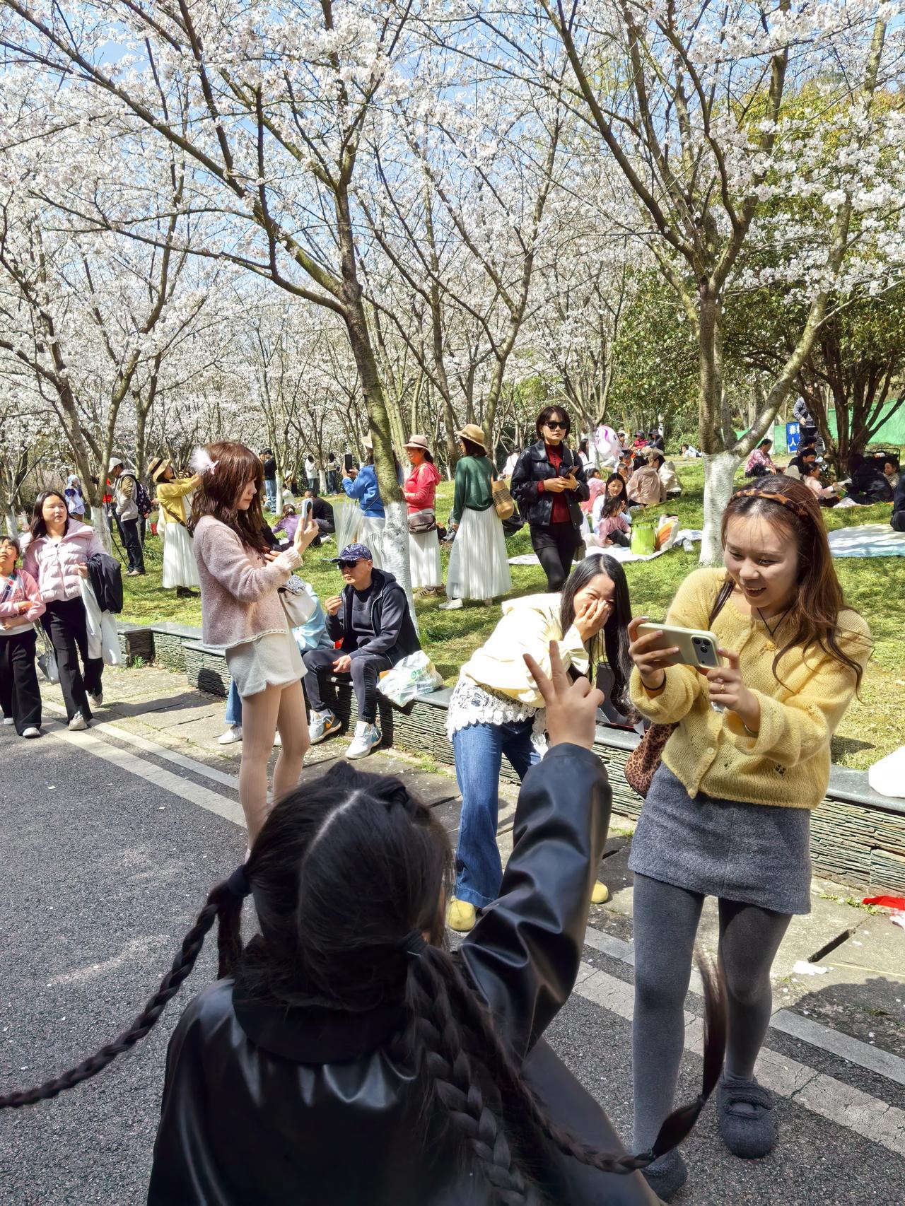 女儿的一句话，让我感动得不行。我在日企干了十八年，临近退休却因和同事争吵，被领导