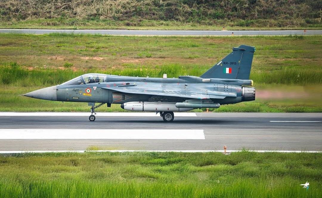 每天认识一件兵器  经过漫长的等待，DRDO终于开始在Tejas上开始测试印度国