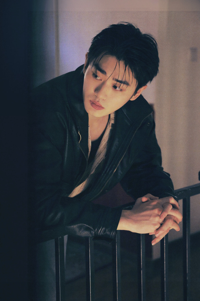 边水毛攀否认抢吴镇宇的戏 前辈调侃后辈抢戏，毛攀连忙慌张否认哈哈哈哈哈哈 