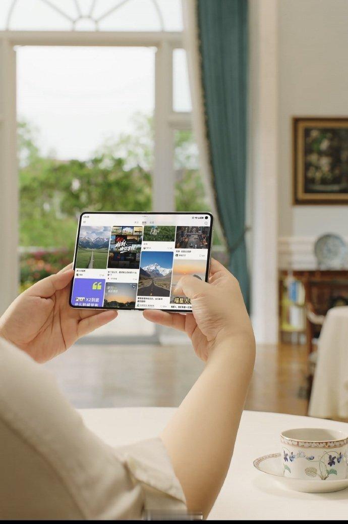 华为PuraXMax来了华为Pura X Max终于官宣，阔折叠党直接狂喜！作为