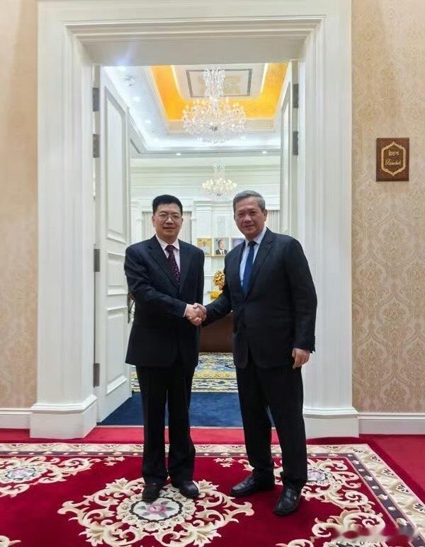 泰国感谢中方泰国外交部发言人尼康德23日说，泰方感谢中方为推动泰柬边境冲突缓局降