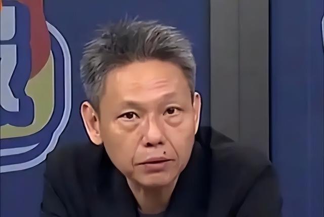 武统、和统难道都行不通了？台湾地区军事专家曾说：中国已经走上了第三条路，很多人总