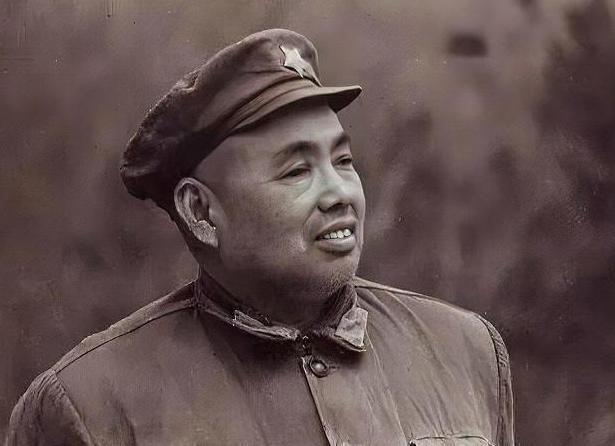 1970年刘伯承来南京，许世友发现一怪事嘱咐肖永银：你多去看刘帅
“凌晨一点二十