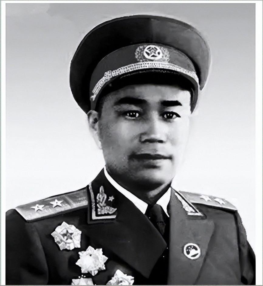 1953年志愿军凯旋，参谋长刚回国就立誓：找到这位19岁烈士，我养他全家
 
1