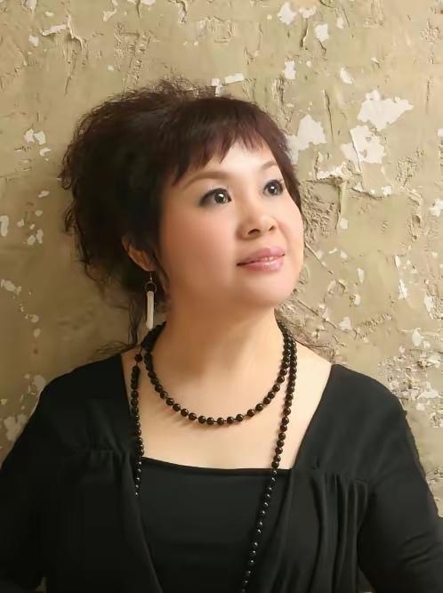 1995年，程前妻子王越发现，丈夫与一个漂亮姑娘有染，规劝不成后愤而离婚，200