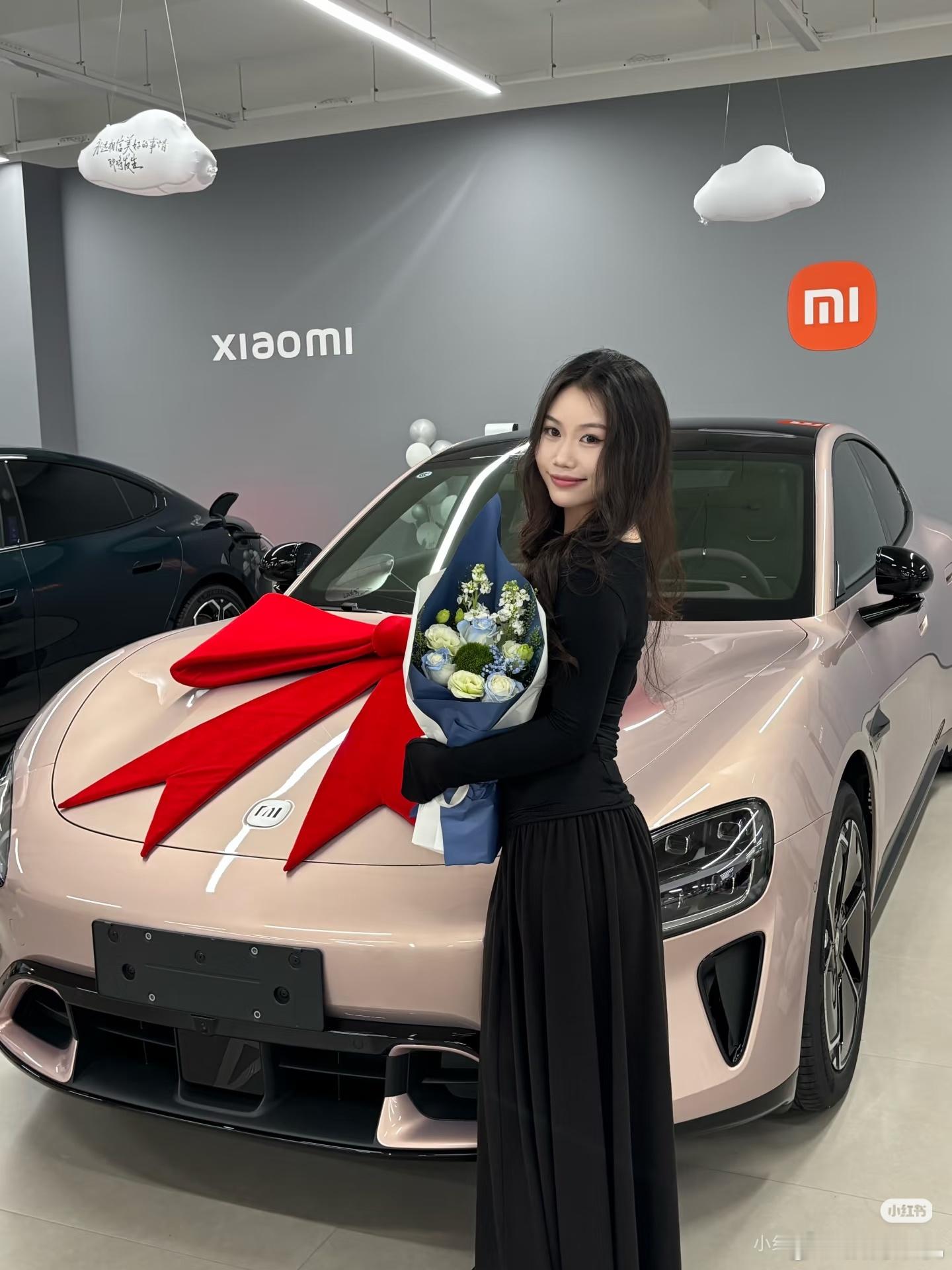 晚安新一代su7猫窝每日晚安