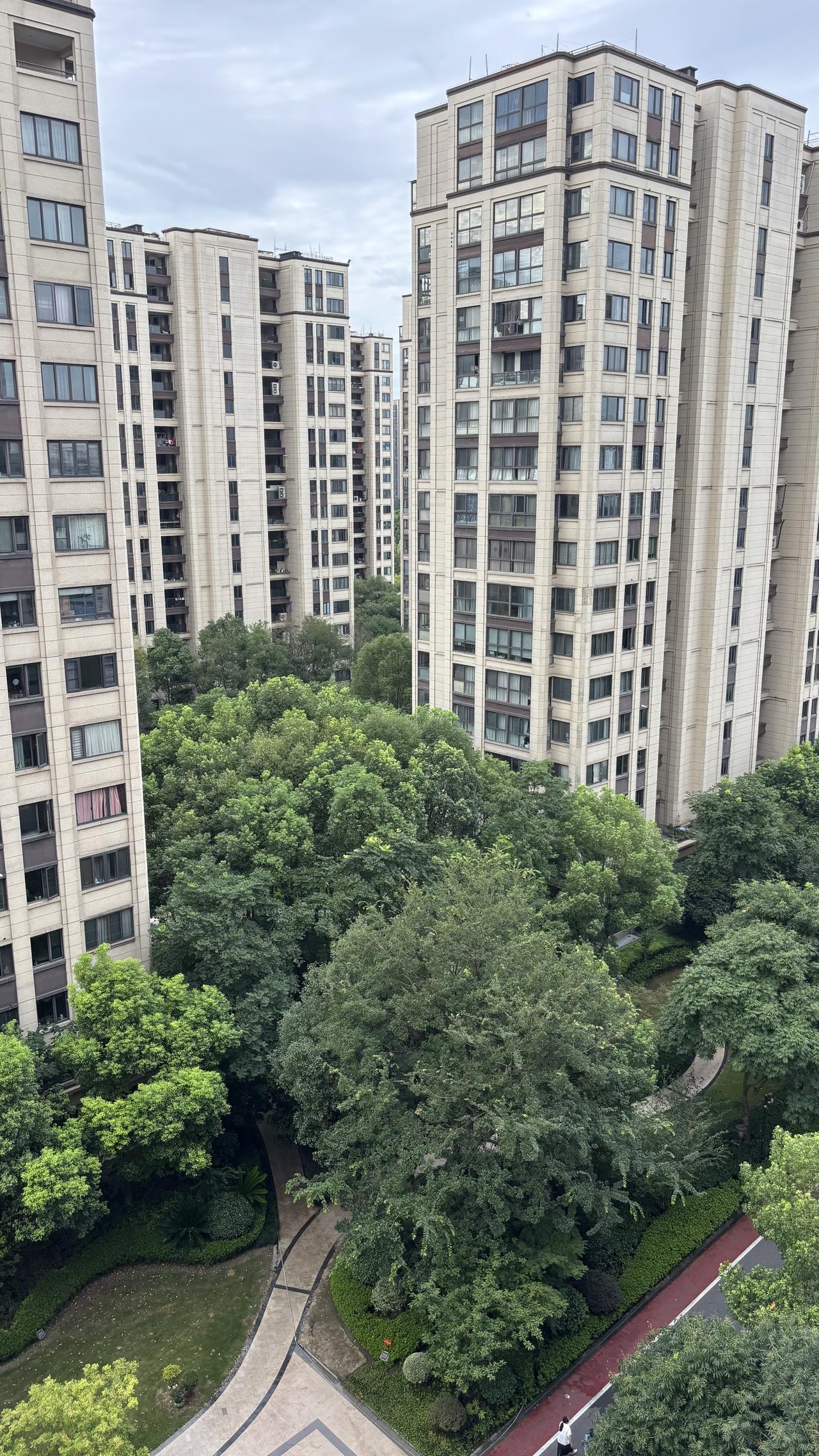 是利好自住还是利空投资？

国务院《扩大消费“十五五”规划》将住房归入大宗耐用消