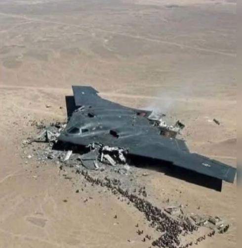 美国的脑回路不一般呀，敢去交战国地盘营救人，你以为你是谁？照打不误，黑鹰去了，让