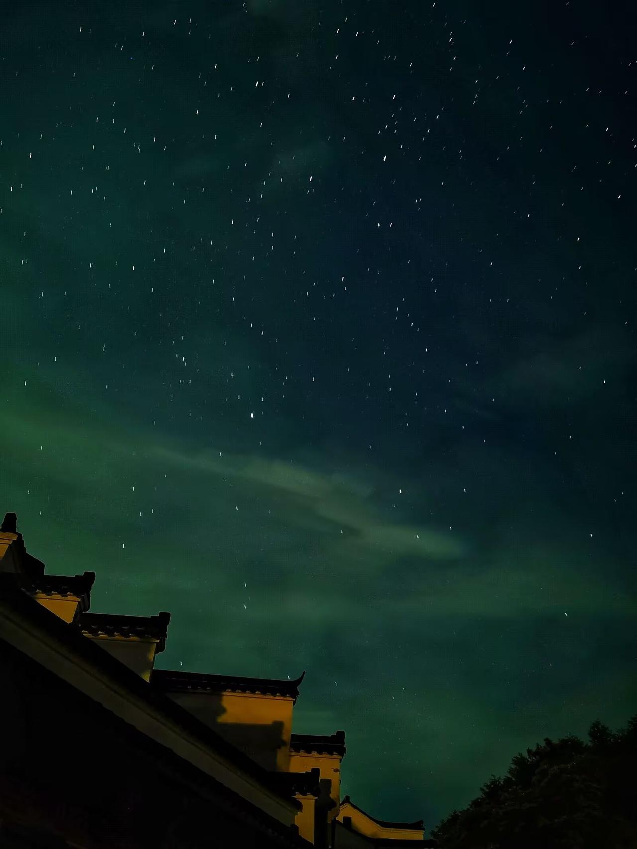 世上不太平，难事躲不掉。人这一辈子，关键是在有限的时间里做点有意义的事，对得起自