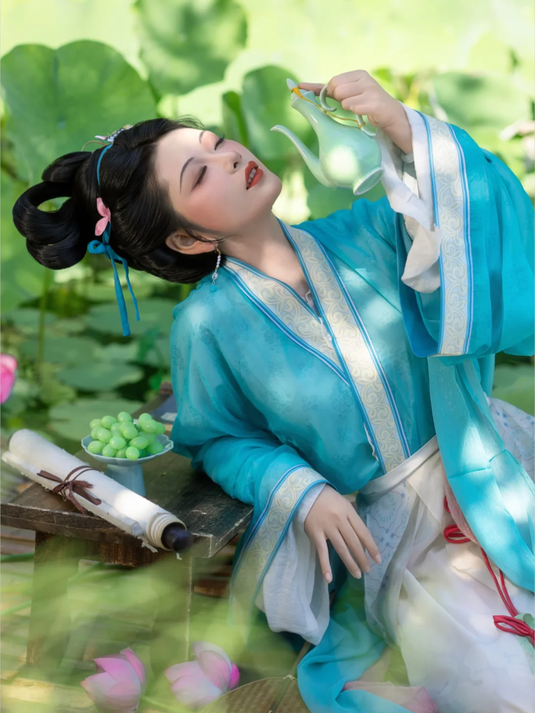 此情无计可消除，才下眉头，却上心头……