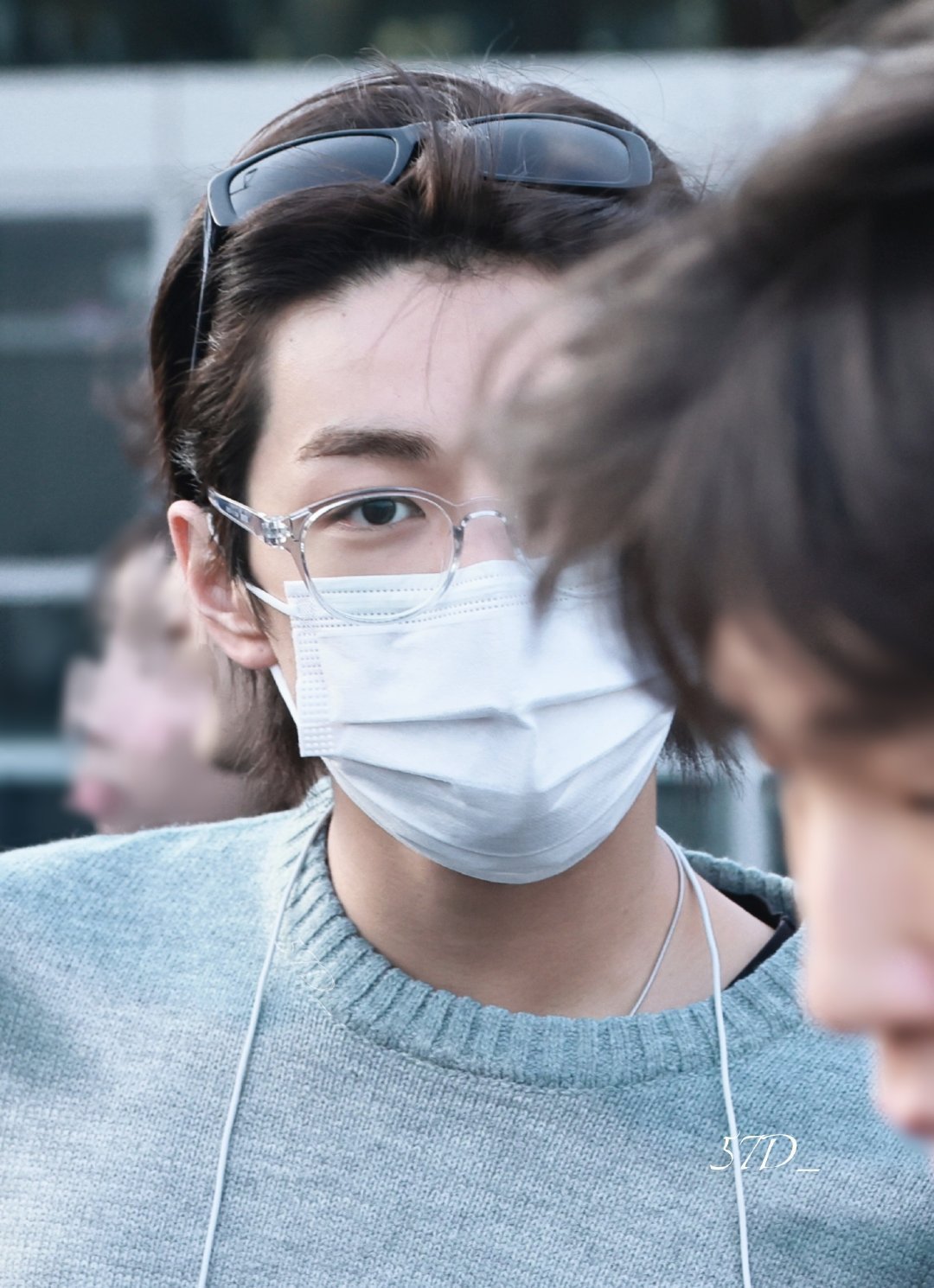 安乾镐 和蓝色的适配度是满分，蓝衣战神不会输 