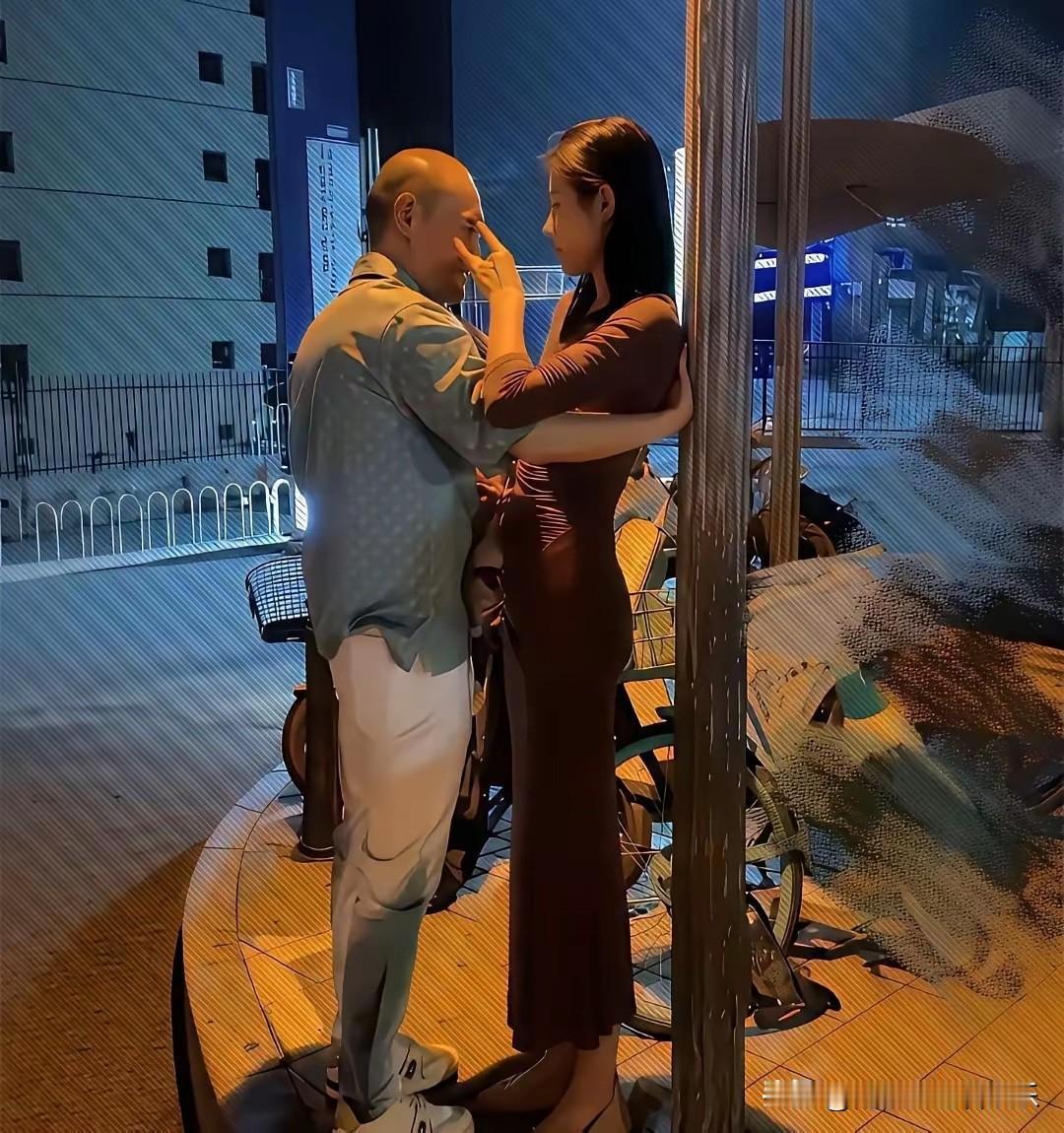 网友：这老婆要是娶到手，不宠上天都说不过去[呲牙]