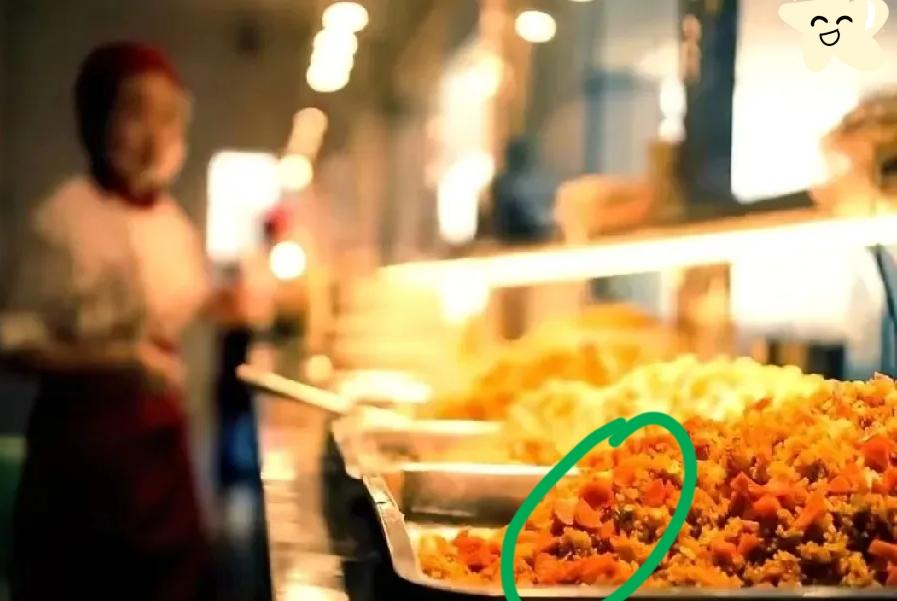 北京这次真下狠手了！2027年底前所有中小学必须砍校外配餐，全换自营食堂，哪怕麻