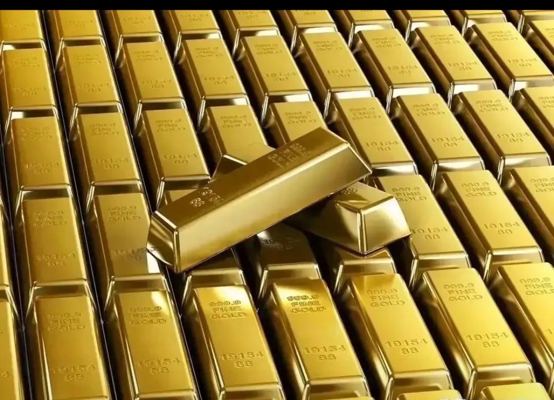 金价大跳水！
有人慌着抄底，
有人悄悄套现
 
今天金价走势太刺激了！
早盘直接