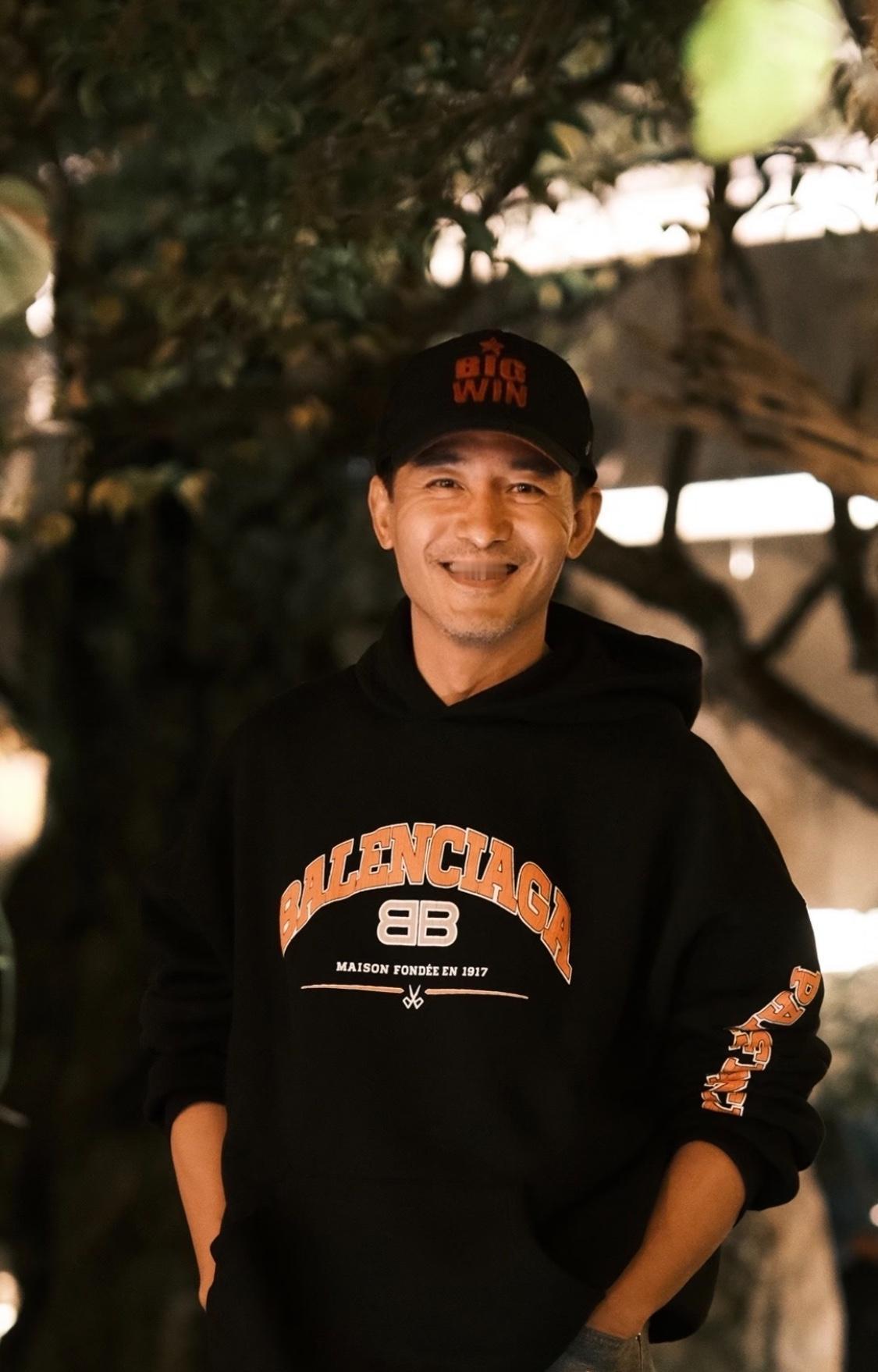 郭晓东在《披荆斩棘》亮出了自己的第二特长，比“孝庄”还令人着迷。

现在全网观众