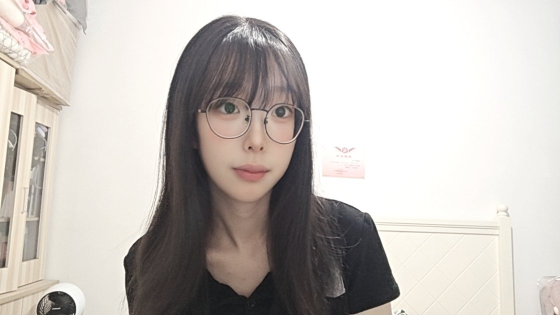 嘻嘻最近比较满意的照片了 ​​​